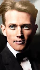 Myron Henry's Instagram, Twitter & Facebook