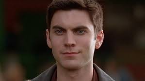 He's already played a lead role as a serial killer in the white river kid opposite antonio. Wes Bentley American Beauty American Beauty Actors Bentley