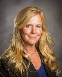 Carrie Bohn's Instagram, Twitter & Facebook