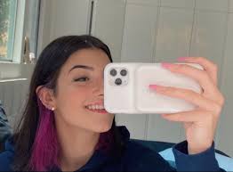 Pin By Real Onaa Hailey On Charli Damelio In 2020 The Most Beautiful Girl Beautiful Person Editing Pictures