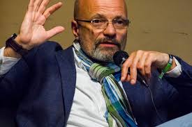 Szerencsére az emberek nagy része nem gondolkodik róla, ha nem érintett a dologban, főleg nem fiatalon. Nepujsag