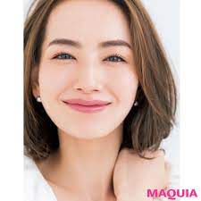 辻元 舞さんの愛用品を大公開 近所で買える プチプラスキンケアコスメ6選 マキアオンライン maquia online ヘアースタイル ヘアモデル キュレル リップ