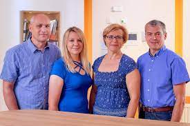 Unser team koordiniert und übernimmt für sie die aufsicht bei allen anstehenden elektrikerarbeiten. Elektroinstallationen Wien Wolfgang Datler Gmbh