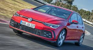 Just ahead of the geneva international motor show, volkswagen is showing off the eighth generation of its beloved hot hatchback, the 2021 golf gti. 2021 Vw Golf Gti Escapes Studio Gets Photographed And Filmed On Road And Track Carscoops