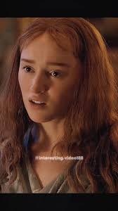 Daphne and Simon in Bridgerton TV Show