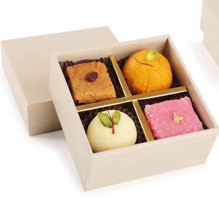 Petite Hamper Box