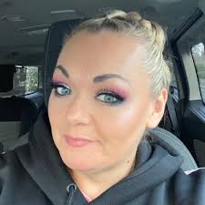 Lesley Reed (@LesleyR01544249)