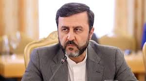 Irán confirma que el texto del memorando con EEUU ya está finalizado y será firmado el viernes en Suiza, aseguró el viceministro de Exteriores, Kazem Gharibabadi.