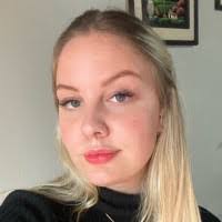 Vivian Eckert's Instagram, Twitter & Facebook