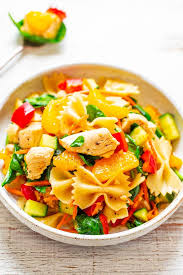 Mandarin Orange Chicken Pasta Salad Easy Ready In 30 Minutes And Packed With Asian Inspired Flavors Juicy S In 2020 Pasta Salad Chicken Pasta Chicken Pasta Salad