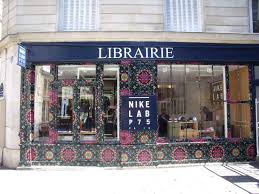 Libreria Parisina Agosto 2016 Bookshop Bookstore Shop Around