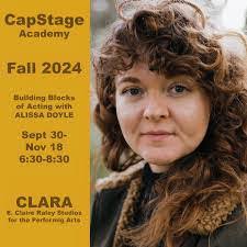 Alisa Doyle's Instagram, Twitter & Facebook