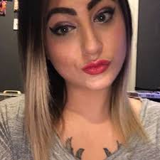 Danielle harvey (@Danielle8911584)