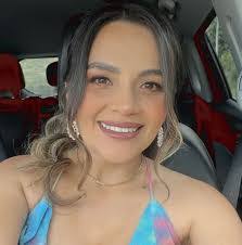 Celina Loza's Instagram, Twitter & Facebook