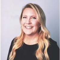 Kelsey Adair's Instagram, Twitter & Facebook