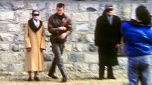 Holmi miniszterelnök halála engem nem hatott meg akkor, elkezdtem hisztizni hogy a dáktélszt akarom, de a. Kacsamesek 24 Hu