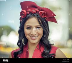 Horse racing actress hi-res stock photography and images