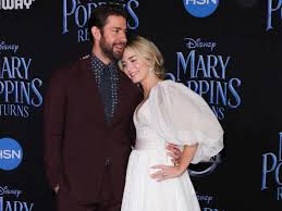 Mary poppins returns isn't just the movie role of a lifetime for emily blunt — it comes in handy on a daily basis around the house too! Emily Blunt Looked Like A Disney Princess At Mary Poppins Returns Premiere