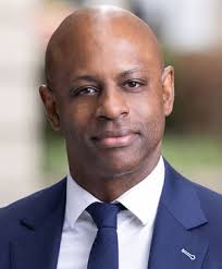 Representing Individuals in Interviews:The UK Perspective