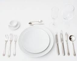 It also ensures the items end up in their proper locations. 101 Party Dos Don Ts Dinner Table Setting Dining Etiquette Entertaining Table Settings