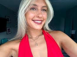 Bree Watkins's Instagram, Twitter & Facebook