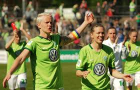Die regenbogenbande in pastelltönen von grimms besteht aus 12 die süßen freunde können toll in spielwelten mit dem regenbogen, bausteinen oder anderen elementen. Fussball Bundesliga Heute Wird Die Neue Saison Angepfiffen L Mag De
