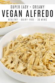 Vegan Fettuccine Alfredo Recipe In 2020 Vegan Fettuccine Alfredo Alfredo Sauce Recipe Nutritional Yeast Recipes