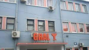 Gral medical este una dintre cele mai importante companii de servicii medicale private din românia, iar în prezent este lider pe segmentul oncologic şi al cardurilor de sănătate destinate persoanelor fizice. Gral Medical A Inaugurat Primul Spital Al Companiei Oncofort InvestiÅ£ie De 7 Milioane Euro