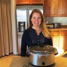 Pull down spice rack features stadium shelving to maximize cabinet space. Rubbermaid Pull Down Spice Rack Product Review Youtube
