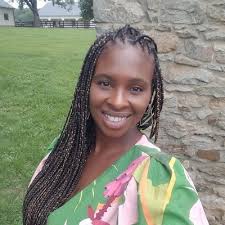 Aisha Ellis (@AishaMarshell)