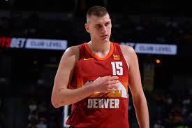 Nikola jokic is a strong favorite as the season nears it's end. Nba Mvp 2020 21 Nikola Jokic Tops Joel Embiid Stephen Curry To Capture First Mvp Award Draftkings Nation