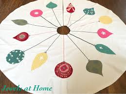 Photo 14 Of 21 In 16 Modern Christmas Decorating Ideas Sure To Spread Cheer Dwell Choose from 14000+ christmas decoration graphic resources and download in the form of png, eps, ai or psd. modern christmas decorating ideas