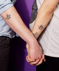 Couples tattoos work best when they are totally unique. Cute Matching Couple Tattoos For Lovers To Get Together