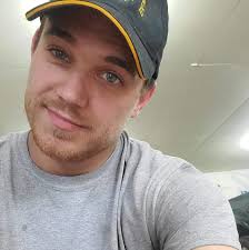 Gauge Installation and Setup in Excursion Vehicles