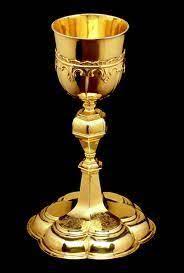 Le calice, désigne la coupe que le prêtre remplit de vin lors de la messe. L Expression Du Jour Boire Le Calice Jusqu A La Lie Le Monde Du Francais