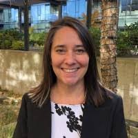 Mandy Burns's Instagram, Twitter & Facebook