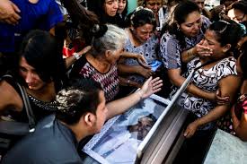 Gang truce as violence prevention in el salvador. Killers On A Shoestring Inside The Gangs Of El Salvador Anchorage Daily News