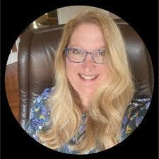 Audrey Wilk's Instagram, Twitter & Facebook