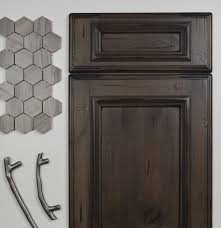Knotty alder doors have a pronounced grain and uniform texture. Knotty And Nice Explore The Options With Knotty Alder Cabinetry Dura Supreme Cabinetry