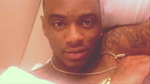 Hollywood reunion, soulja boy revealed that he is getting his face tattoos removed.however, it seems like buddy has been doing that for at least five years. Fade Away Saying Goodbye To Soulja Boy S Face Tattoos