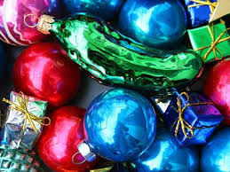 How to decorate your front yard for christmas? Christmas Decorations From Around The World Howstuffworks