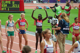 In addition to breaking the 5000m olympic record, kramer is the first man to win eight olympic speed skating. File 2012 Olympics Womens 5000m Start 5 Jpg Wikipedia