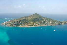 Martinique is a caribbean island that is an overseas department of france in the caribbean sea, north of st. Petite Martinique Harbor In Petite Martinique Grenada Harbor Reviews Phone Number Marinas Com
