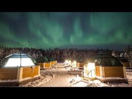 Descubriendo Las Auroras Boreales Desde Un Iglu De Cristal En Rovaniemi En Laponia Snow Camping Lapland Finland Rovaniemi