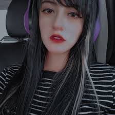 Carrie Sanchez (Carrie972)