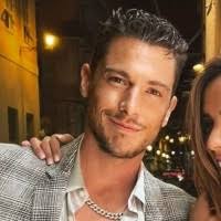 500+ profils pour “Chris”