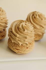 Choux Au Cafe Et Chocolat Au Lait Recette Chocolat Au Lait Gateaux Et Desserts Recette Dessert