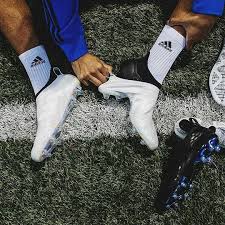 Wearing shoes too narrow for your feet can hurt your feet, but also cause hundreds of problems for you. Football Boots For Narrow Feet Shop Clothing Shoes Online