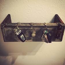 Alte Schublade Als Stylisches Schlusselbrett Diy Doityourself Schublade Schlussel Keys Schlusselbrett Sc Schlusselbrett Schlusselkasten Alte Schubladen