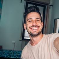 10+ "Daniel Roscoe" profiles